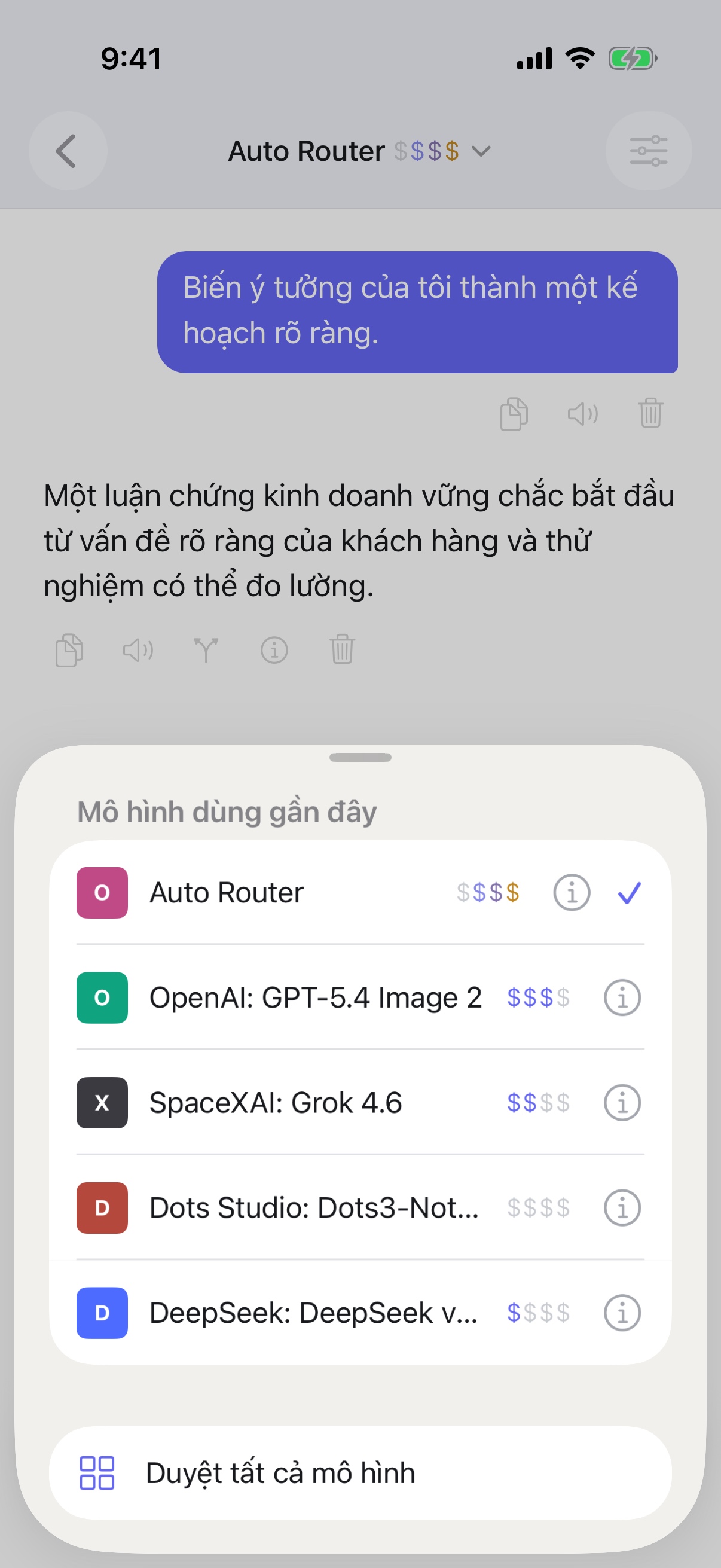 Bộ chọn mô hình dùng gần đây của RouterChat trên iPhone
